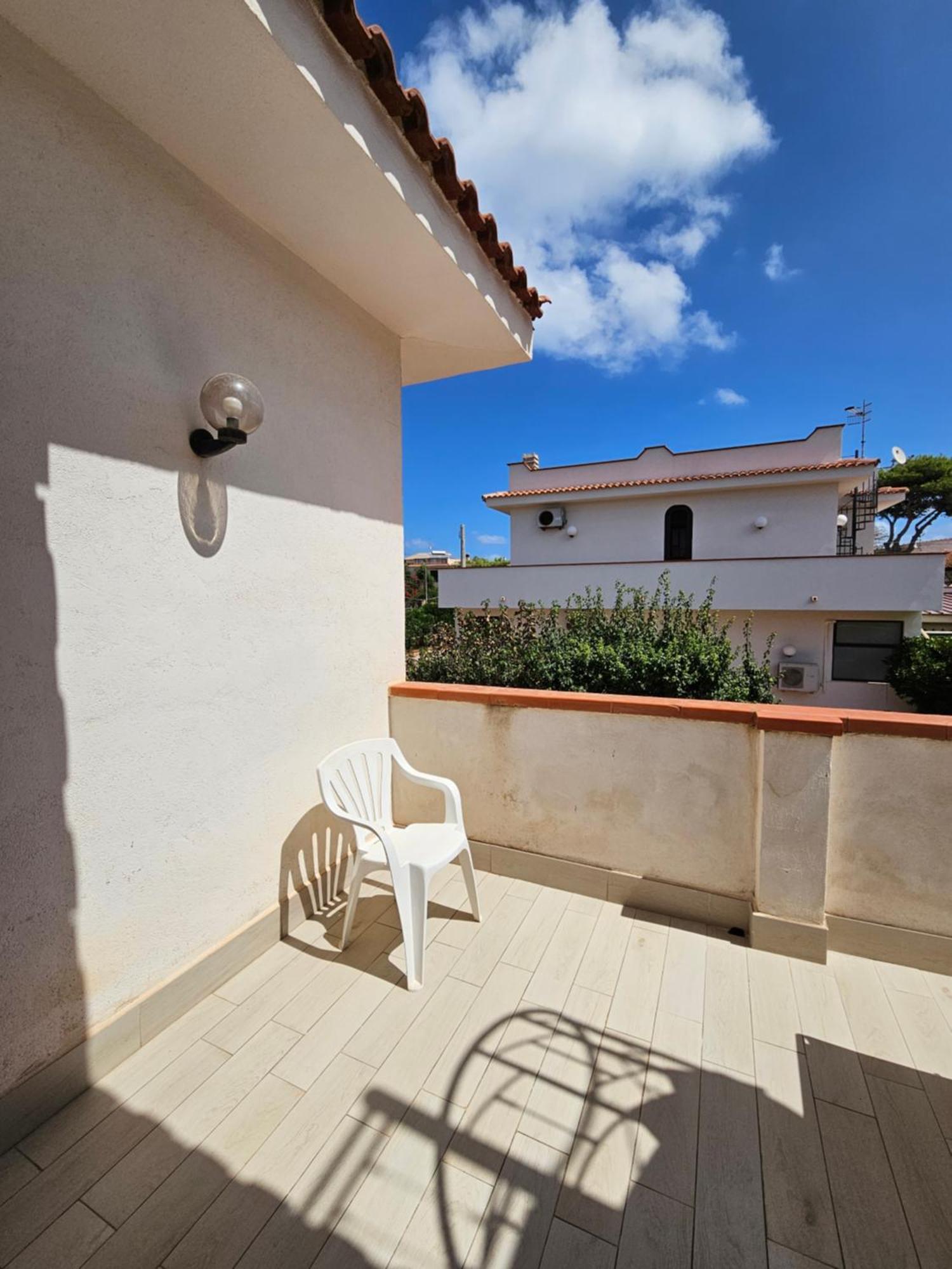 Isolahome Isola delle Femmine Extérieur photo