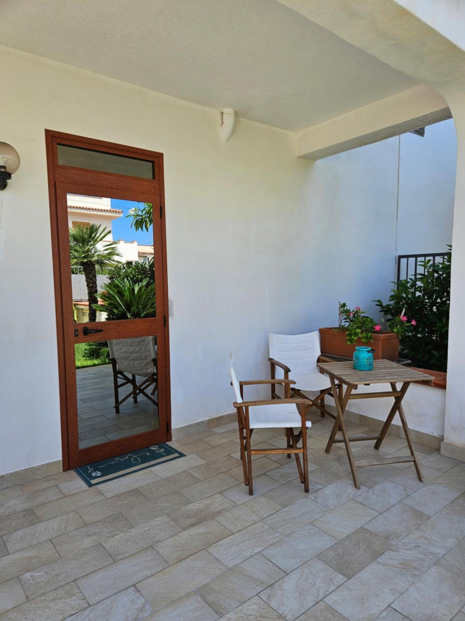Isolahome Isola delle Femmine Extérieur photo