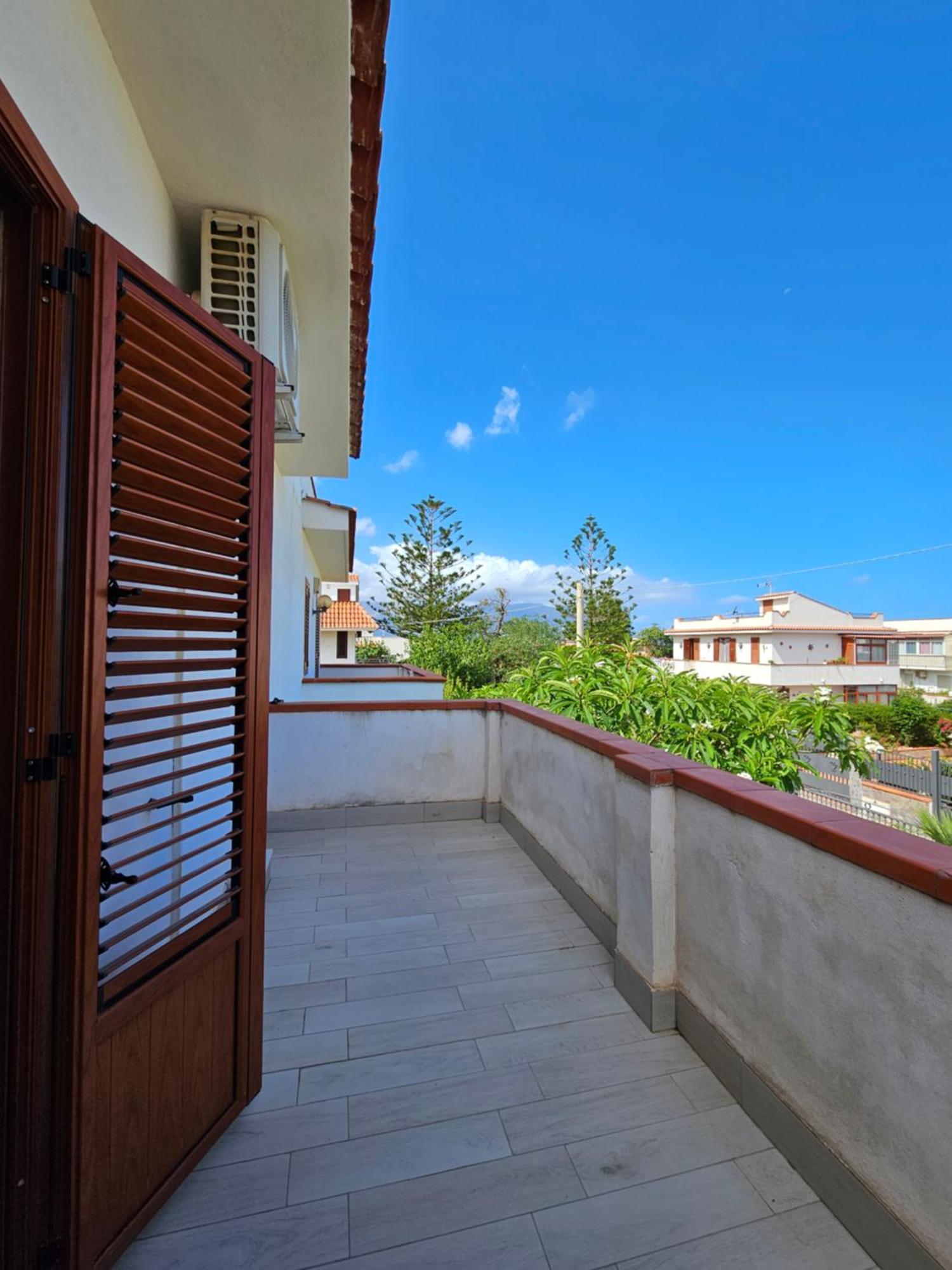 Isolahome Isola delle Femmine Extérieur photo